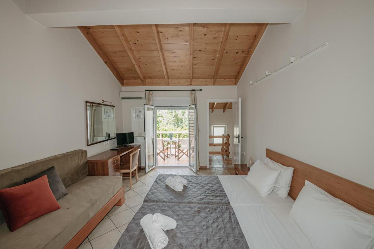 Corinthian Village Βραχάτι Εξωτερικό φωτογραφία