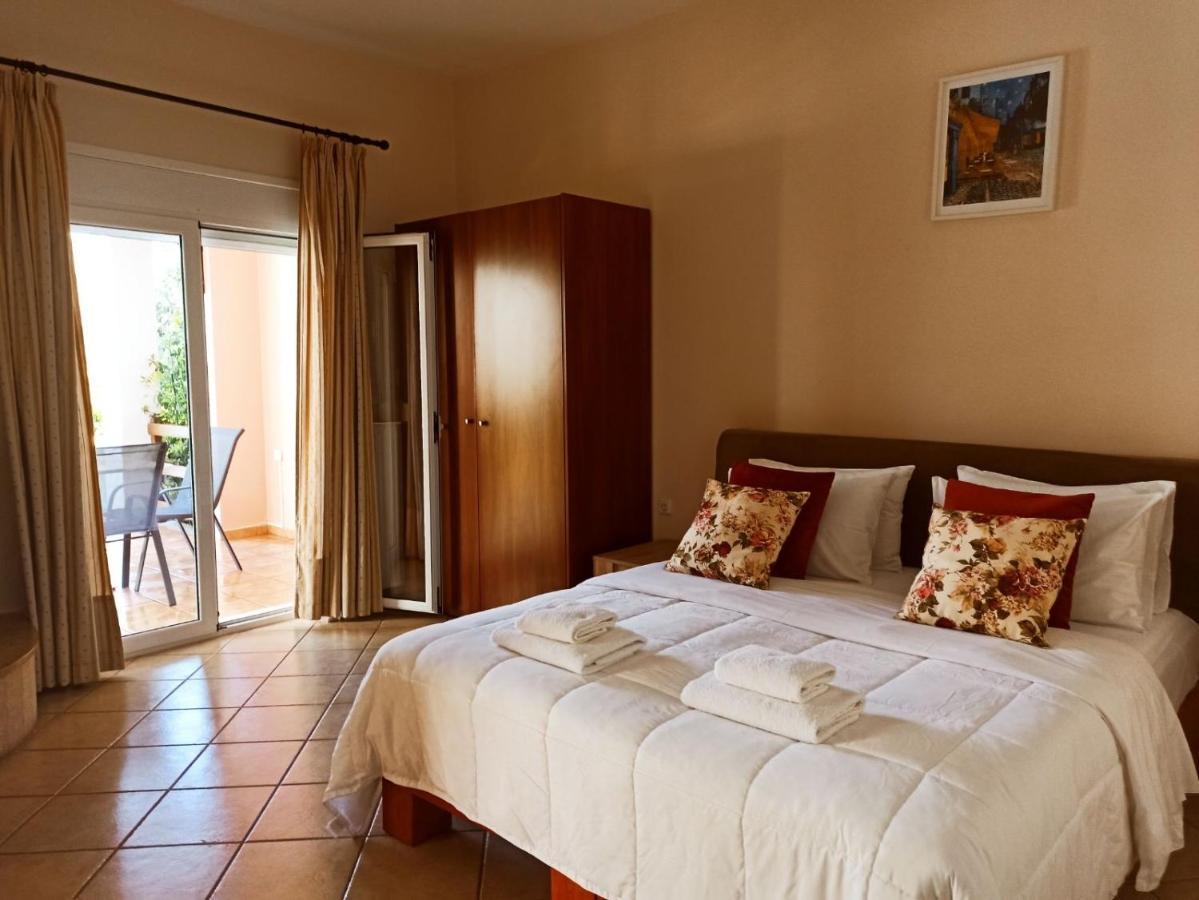 Corinthian Village Βραχάτι Εξωτερικό φωτογραφία